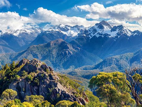 Tallest Mountains In Australia – CLIMBING KILIMANJARO