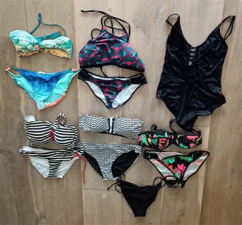 Bikinis und Badekleid Bikini Gebraucht in Zollikofen für CHF mit Lieferung auf Ricardo