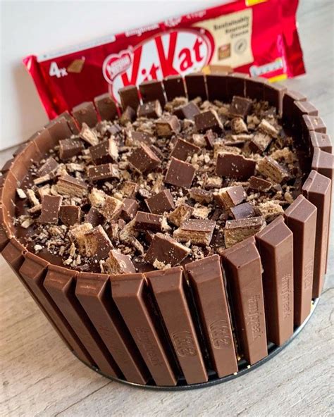 Fitwaffle Kitchen Eloise On Instagram No Bake Kitkat Cheesecake 😍