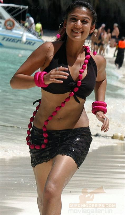 INDIAN MASALA PHOTOS Nayanthara Hot In Villu