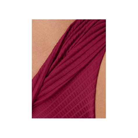 Triumph Dół od bikini Venus Elegance Bordowy MODIVO