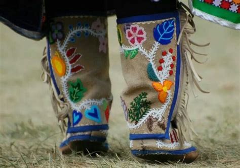 Woodland Floral Beadwork Designs Indian Beadwork Native American