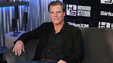 Watch Josh Brolin Details Wild Life On Howard Stern Show