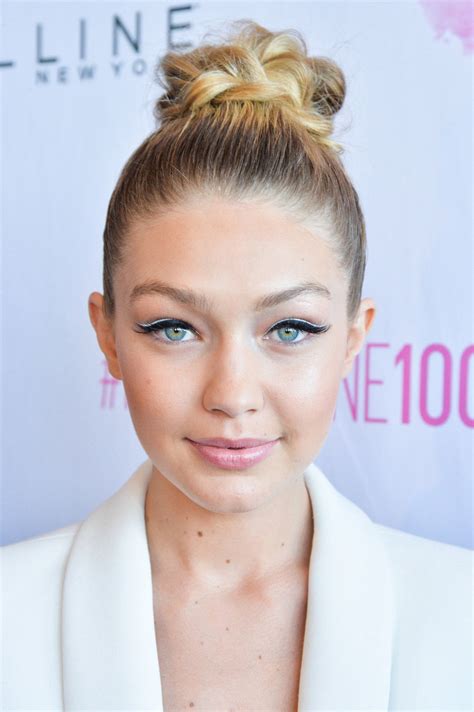 11 Photos That Prove Gigi Hadid's Hair Is Victoria's Secret-Worthy ...