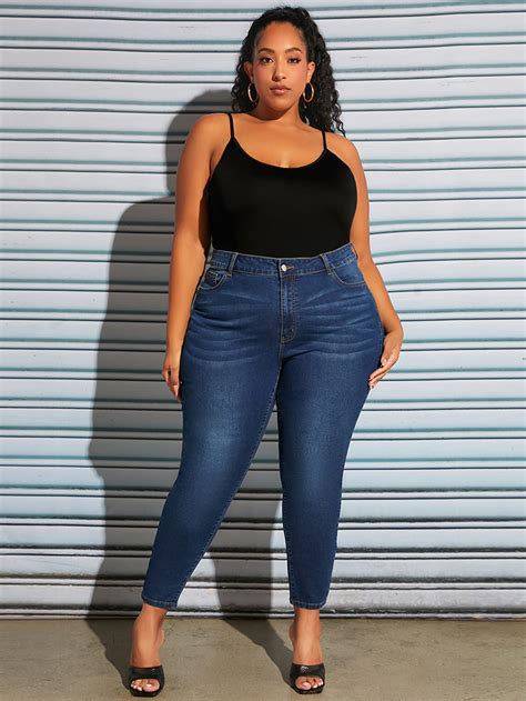 Shein Curve Jeans Ajustados De Talle Alto Con Bolsillo Oblicuo Moda