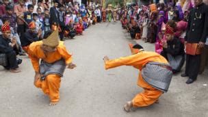 Melihat Ritual Batagak Pangulu Di Sumatra Barat BBC News Indonesia