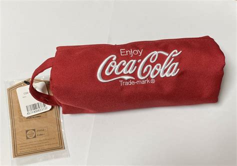 Yahooオークション Coca Cola コカ・コーラ ポーチ Cok Pc02 レッド