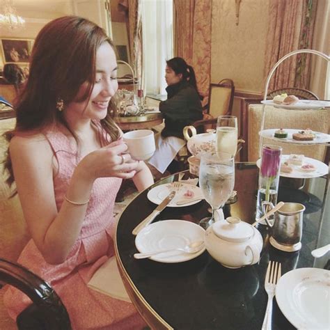 Sau chia tay JV hot girl Mie đã lột xác cực nóng bỏng