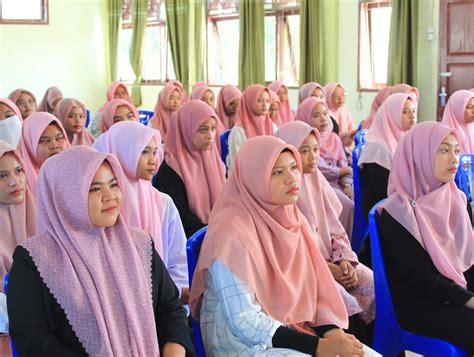 Seminar Nasional Dan Visiting Lecture Prodi Piaud Stain Madina