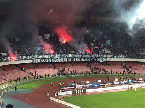 FOTO Napoli Genoa 1 0 Curva B In Festa Dopo Il Successo