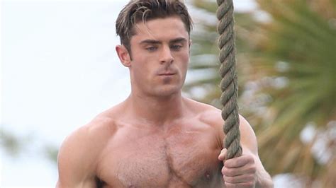 Zac Efron Tweets New ‘Baywatch’ Teaser Clip | Teen Vogue