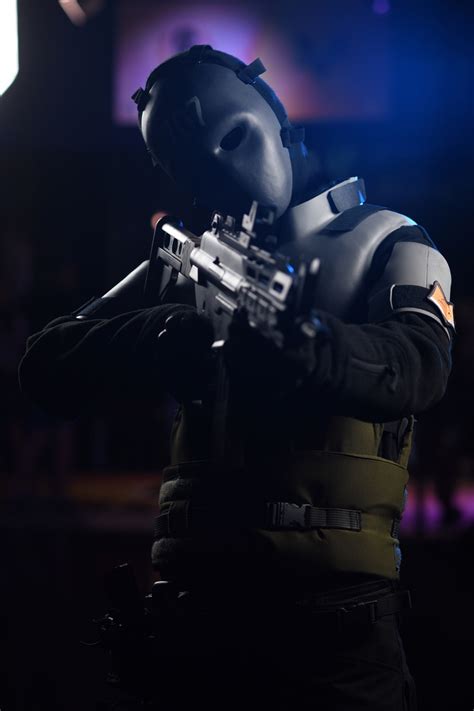 You never saw me coming... | Vigil Rainbow Six Siege cosplay : r/Rainbow6