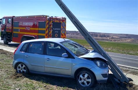 Dou Accidente Pe Dn O Victim Dup Coliziunea A Dou Autoturisme O