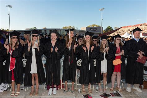 Commencement 2022 : UMass Amherst