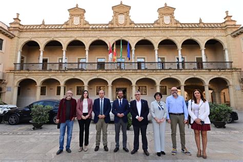 La Junta Tiende La Mano A Guadix Para Sacar A Delante Proyectos