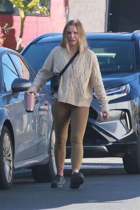 Kristen Bell Los Feliz February 6 2023 Star Style