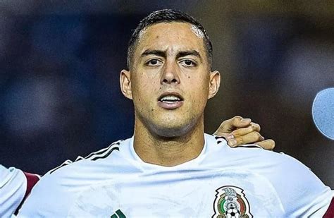 Rogelio Funes Mori mostró en redes la impactante imagen de su tobillo y