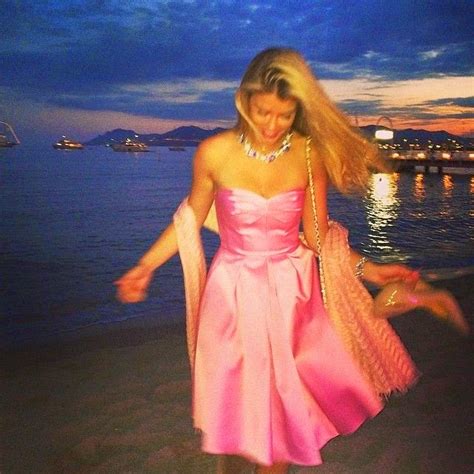 Retro Bikini Amy Willerton Goes Barefoot In A Blue Bikini During A Showering Session In France