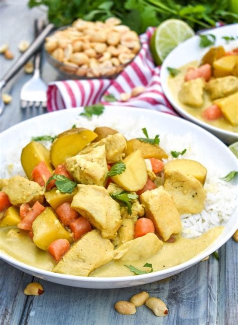 Slow Cooker Chicken Curry - 4 Sons 'R' Us