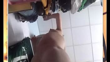 Em gái bị em ruột quay lén XVIDEOS
