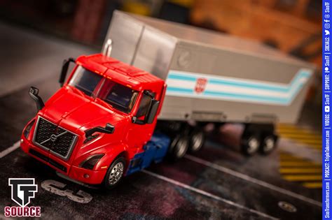 Gallery Volvo Vnr Optimus Prime The Source Report