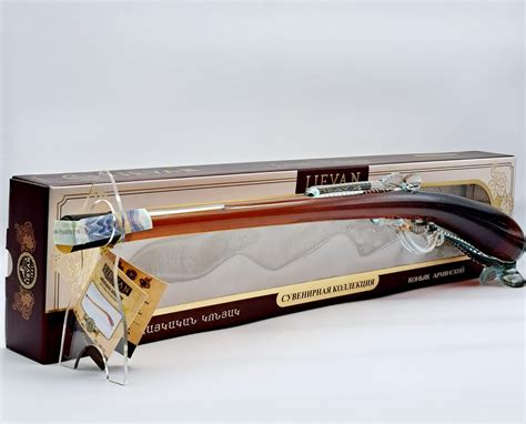 IJEVAN сувенирный коньяк ПИСТОЛЕТ, 5 лет, 0,5 л – nabaze.eu