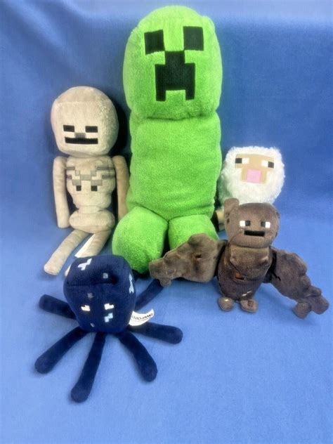 Lot Of 5 Mojang Minecraft Plush Toys 2013 14 Creeper Jinx Sheep Squid Bat Guc Ebay