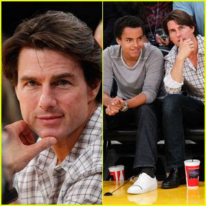 Tom Cruise & Connor Cruise Check Out The Lake Show | Connor Cruise, Tom ...