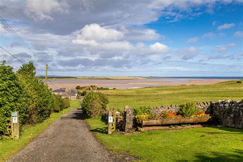 Seahouses Walk Bamburgh Castle Farne Islands Northumberland Walk