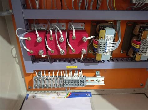 Three Phase 415 V Vfd Starters Control Panel Upto 5000 Amps At Best