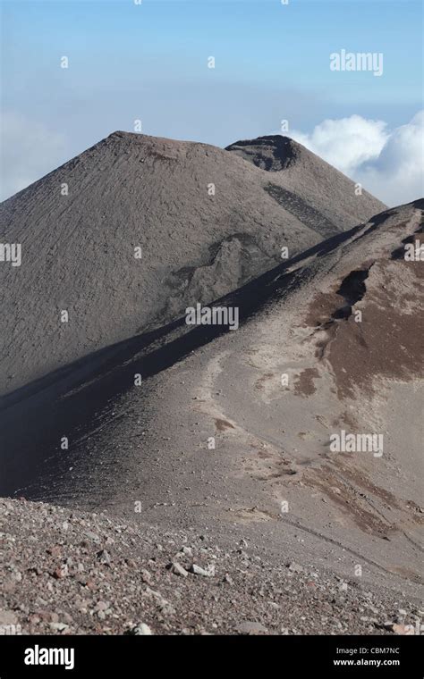 Monte Etna Vulcano Sicilia Immagini E Fotografie Stock Ad Alta