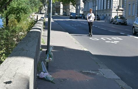 En Direct Accident De Trottinette Lyon Le Conducteur De L Ambulance