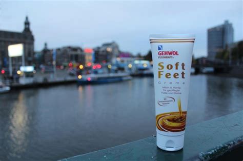 Abendstimmung In Amsterdam Mit Der Gehwol Fusskraft Soft Feet Creme