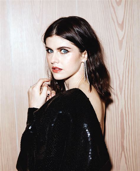 Alexandra Daddario Nude Pics and Topless Sex Scenes Compilation