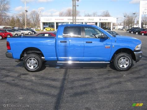 2012 New Holland Blue Dodge Ram 2500 Hd Big Horn Crew Cab 4x4 73441015