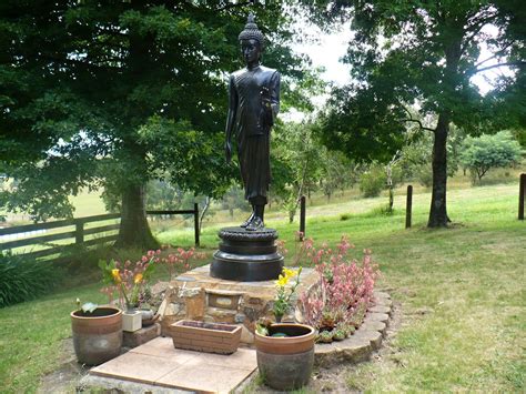 Places to see in Warburton Australia: Bodhivana Monastery