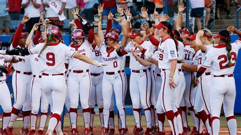 College softball rankings: 2024 NCAA final top 25 poll - ESPN