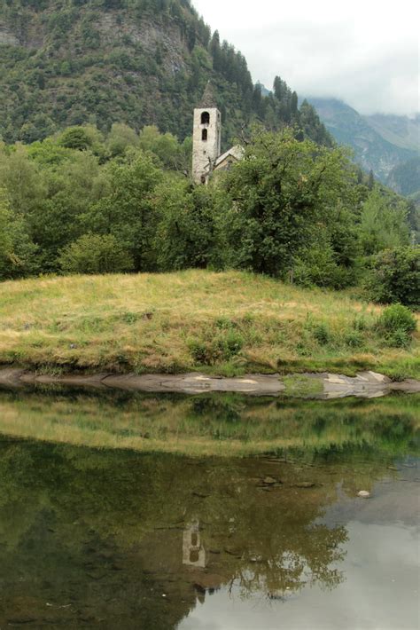 Kirche Chironico Gotteshaus Katholisch Baujahr Ursprun Flickr