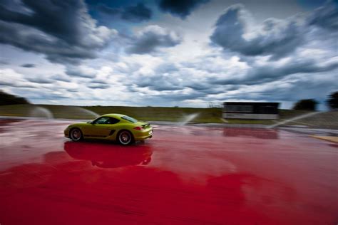 Porsche Silverstone Driving Experience pictures and hands-on