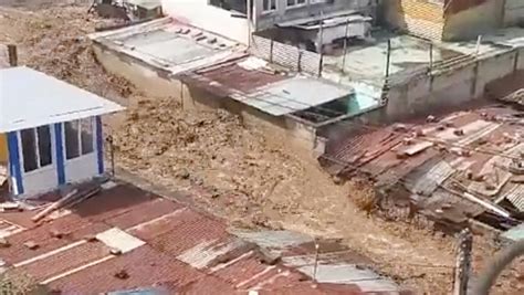 Casas Destrozadas Por El Desbordamiento De Un R O En Guatemala Videos