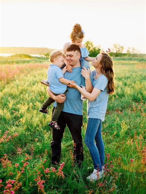Семейная фотосессия в городе Сумы | Детский и семейный фотограф