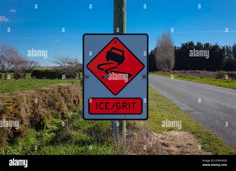 New Zealand Countryside Scenes Iconic Road Signs And Warnings Stock