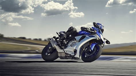 2015 Yamaha YZF R1 And YZF R1M Prices Revealed Motorcycle News