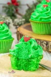 Easy Grinch Cupcakes Pint Sized Treasures