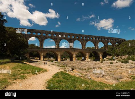 a historic bridge in france Stock Photo - Alamy