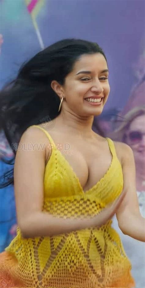 Actress Shraddha Kapoor Hot Sexy Cleavage Breast Photos 01 224797