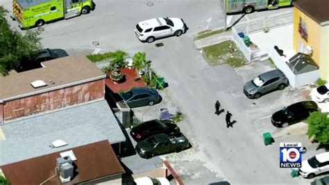 2 Killed In Miami Gardens Shooting Police Say