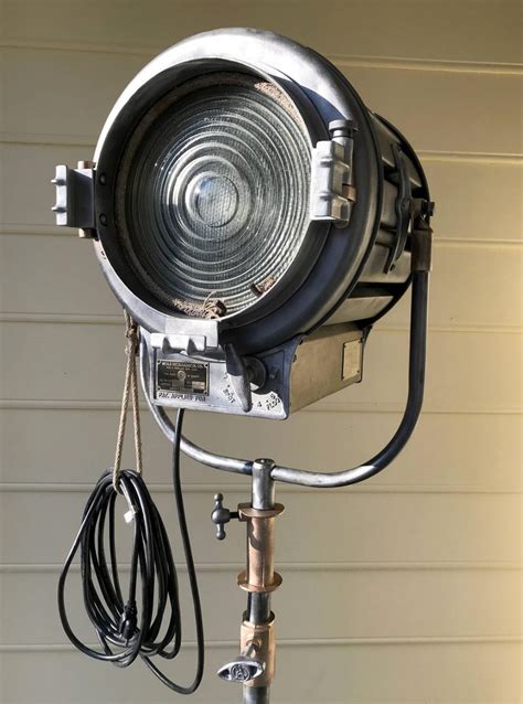 Vintage Hollywood Movie Lights by John Scarpati | Daily design inspiration for creatives ...