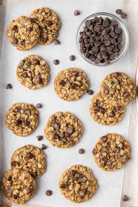 Oatmeal Chocolate Chip Cookies - Feel Good Foodie