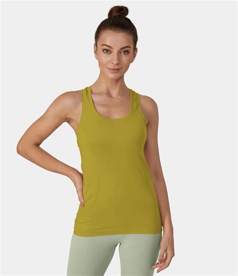 Top Tank Incons Til De Yoga Con Cuello En U Y Espalda Cruzada Halara